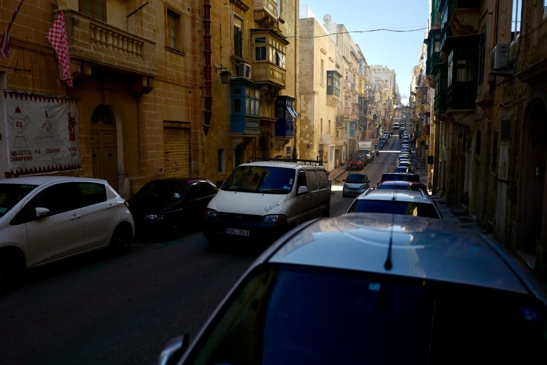 Malta Public Bus (Unsplash)